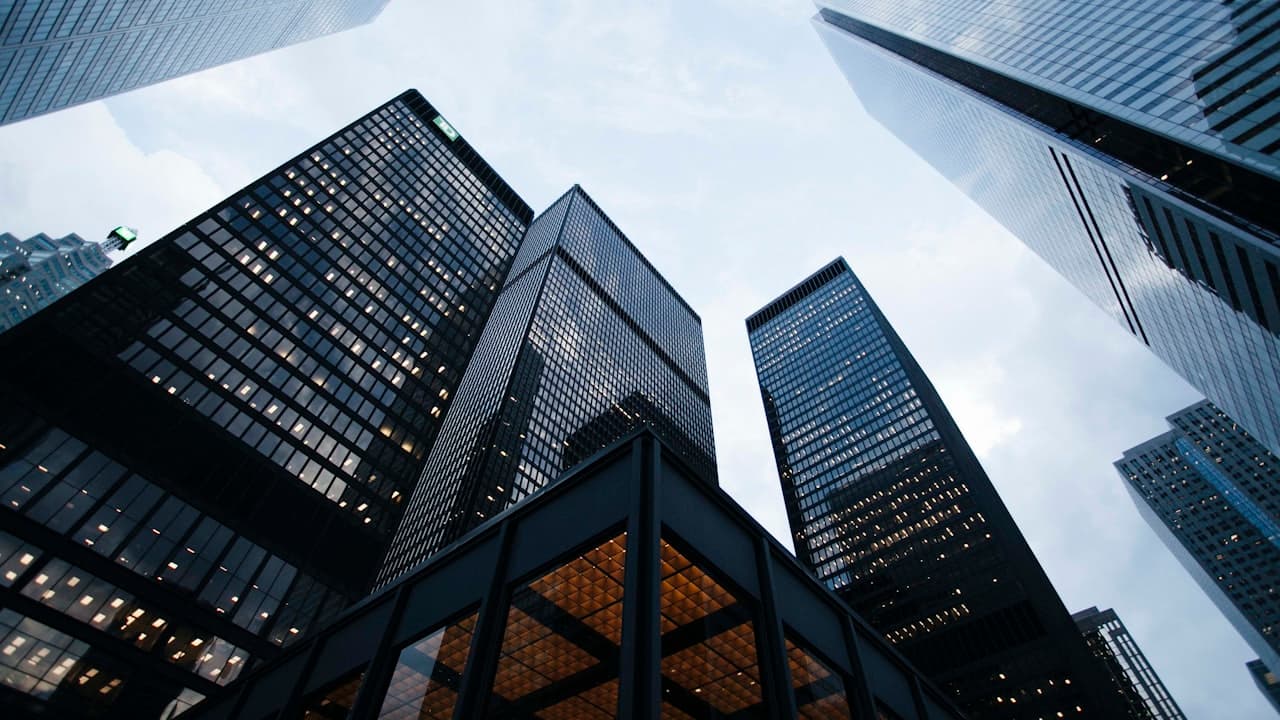 Kademe English ofis binası